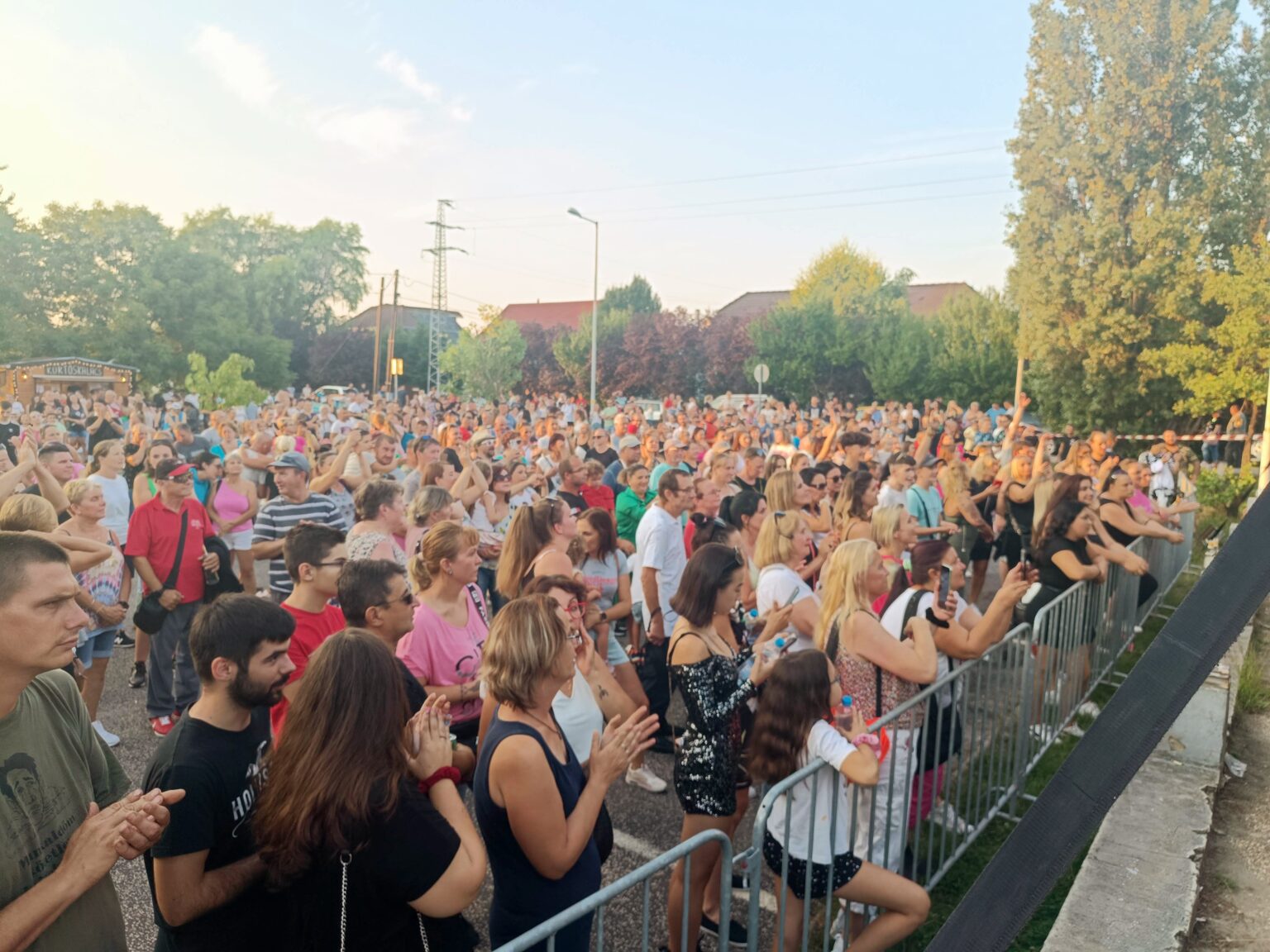 Nagyszerű volt az éjszakai buli