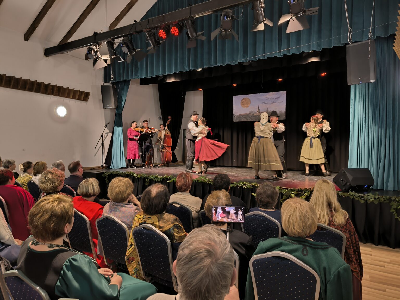 Hagyományteremtő Nemzetiségi Találkozó